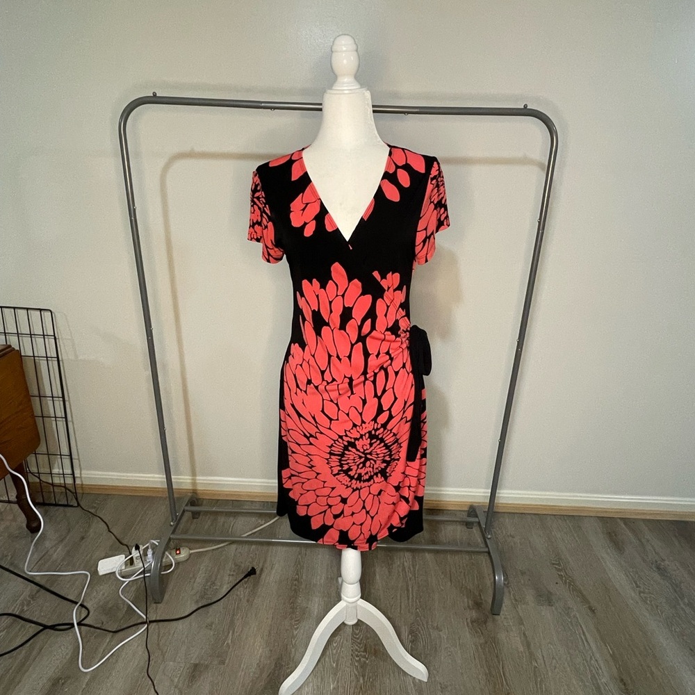 Olivia Matthews Black and Coral Floral Midi Dress
